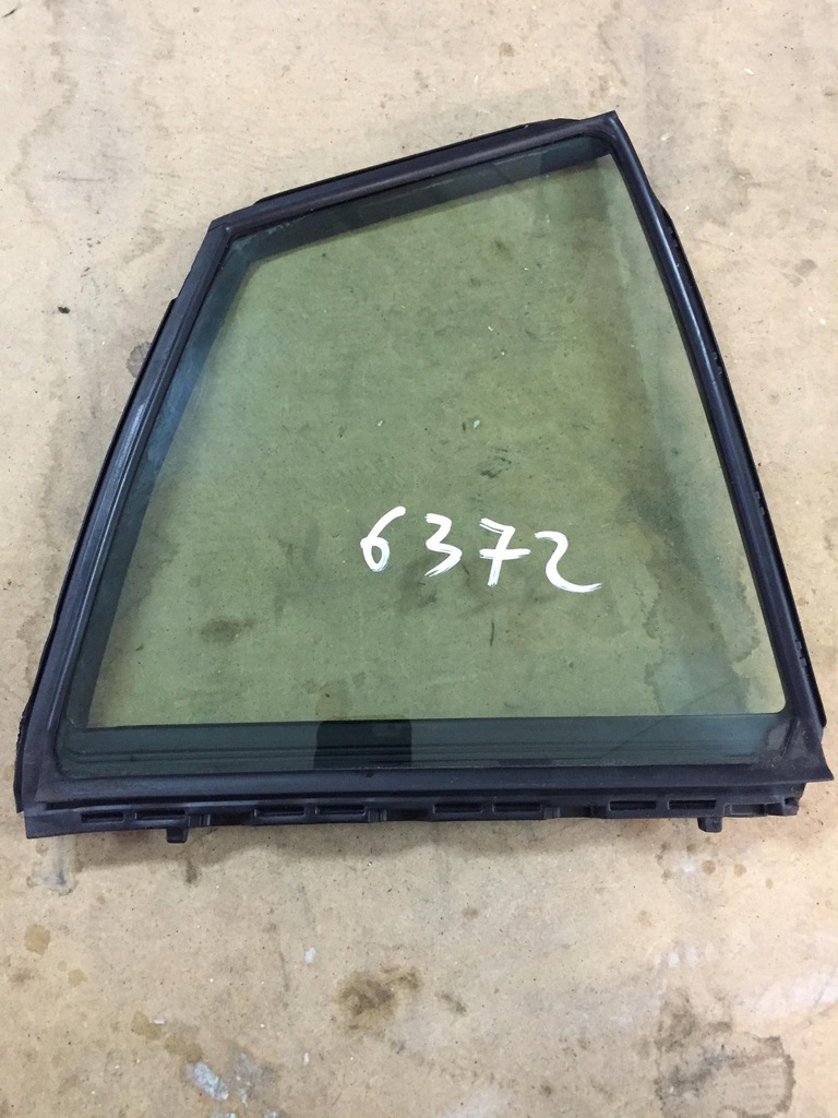 фото №1, Toyota prius iv 2015- скло двері права задня