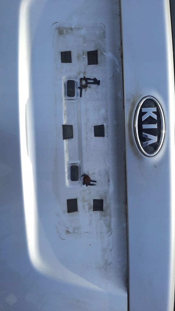 фото №4, Задняя крышка багажника kia carens ii 09r