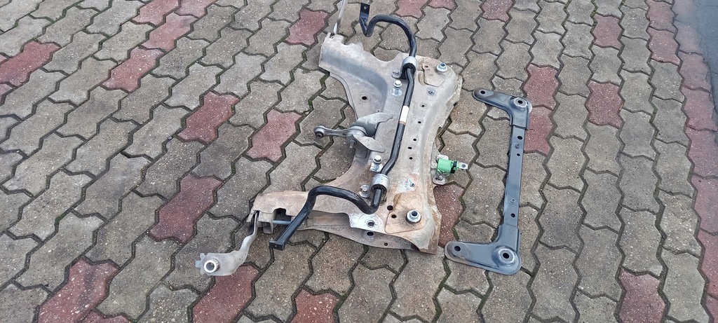 фото №3, Подрамник, балка перед, подрамник renault clio iv