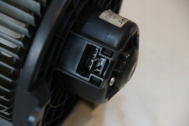 фото №8, Повітродувка вентилятор suzuki kizashi europa