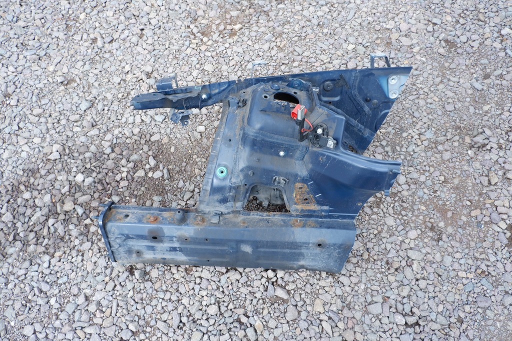 фото №1, E84 x1 четверть лонжерон правый перед