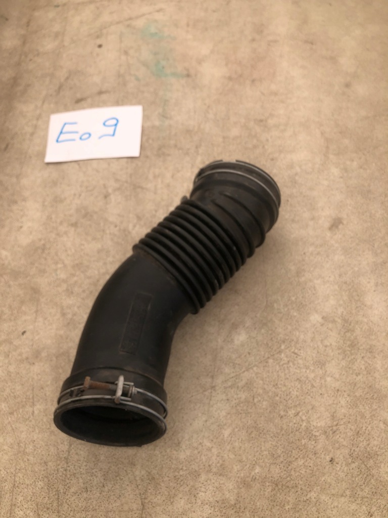 Купить Toyota land cruiser труба воздуха 17881-510301