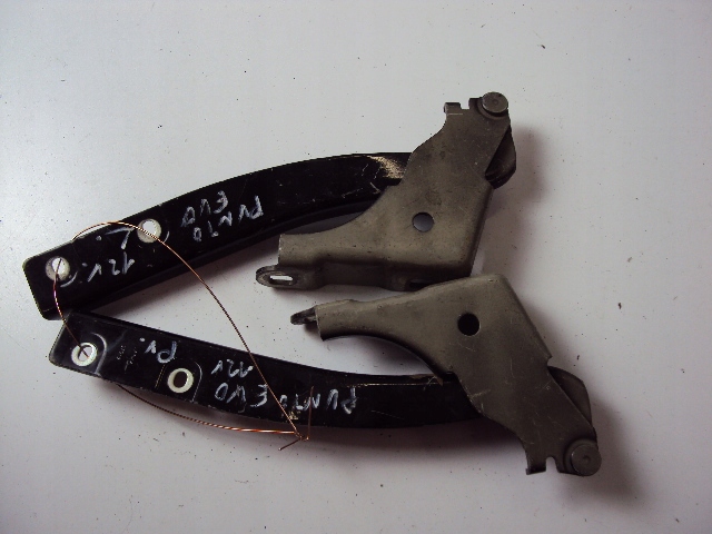 фото №2, Петли капот fiat punto evo 2012 rok