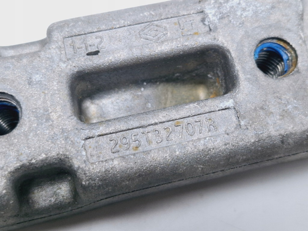 фото №4, Кронштейн кронштейн аккумулятора renault zoe ii lift 2013- #8557