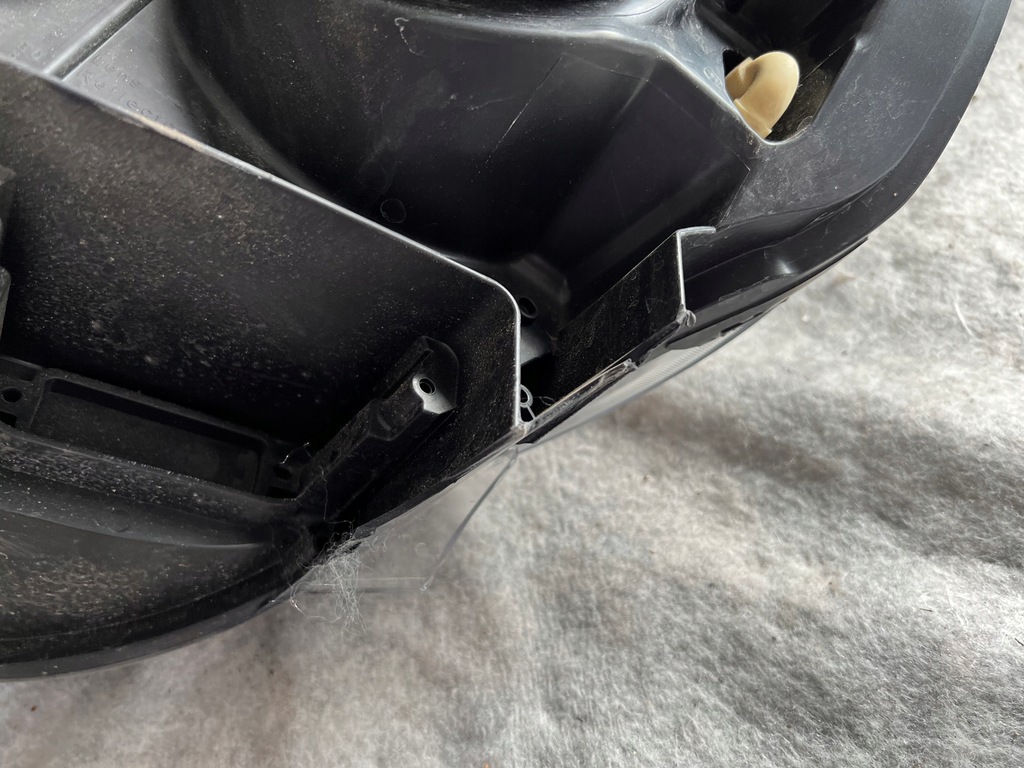 фото №5, Toyota proace 16- правая лампа передняя