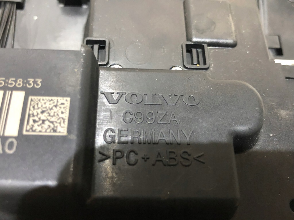 фото №4, Volvo v60 ii лампа кабины потолок 31479142