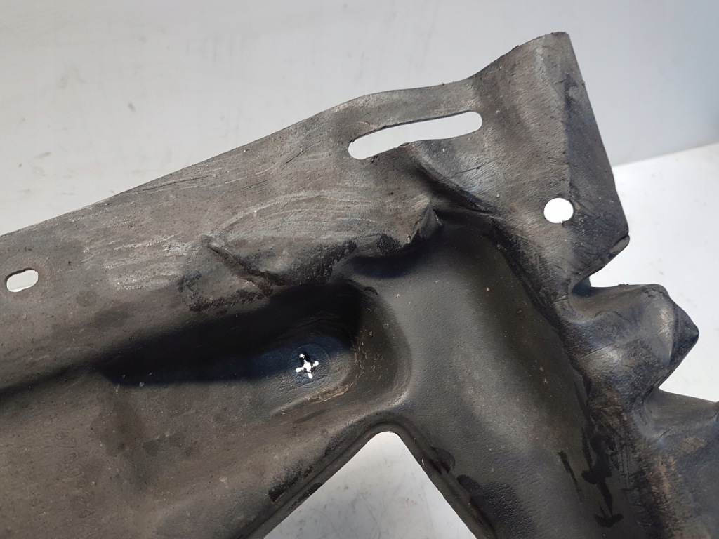 фото №4, Maserati levante защита подвеска правая 670032420