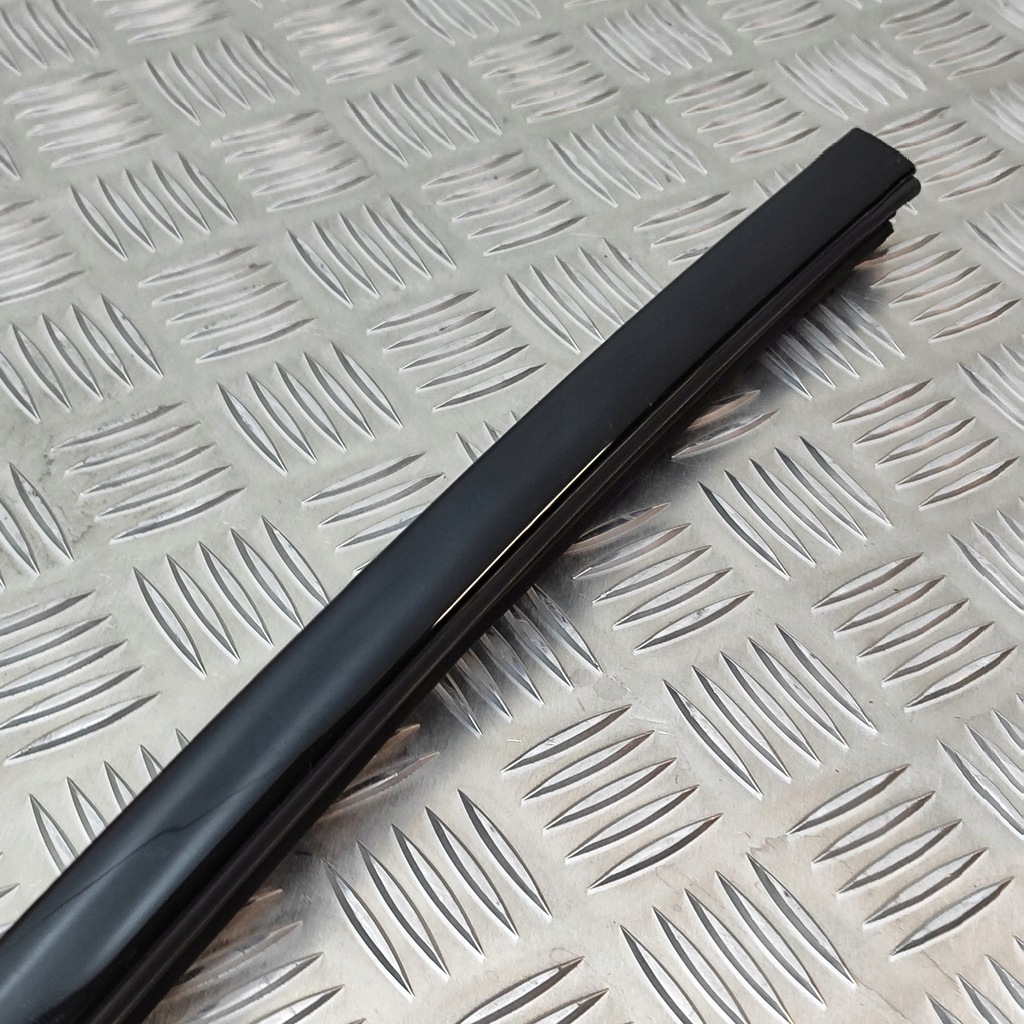 фото №7, Bmw 4 f32 f33 2017 ліва сторона молдинг дахова