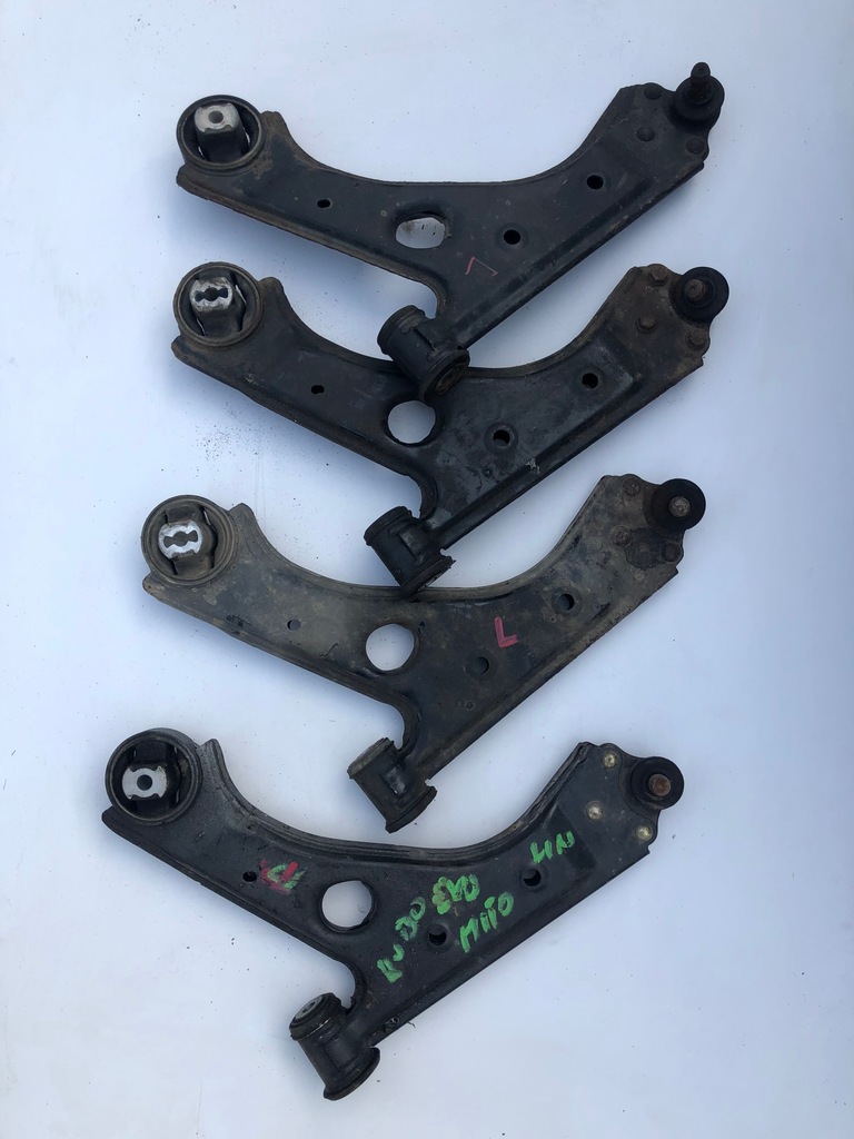 фото №1, Alfa romeo mito важіль лівий передній oryg.