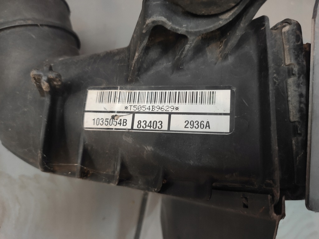 Chrysler 300c 3.0 crd інтеркулер радіатор 1035054b оригінал Оригінал