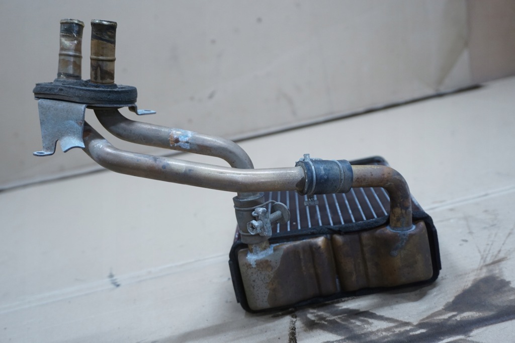 фото №8, Mitsubishi pajero ii отопитель радиатор обдув 2,5 tdi 91-99r eu