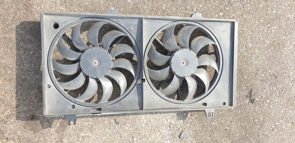 фото №1, Mazda оригинальный номер a7500000 вентилятор радиатора