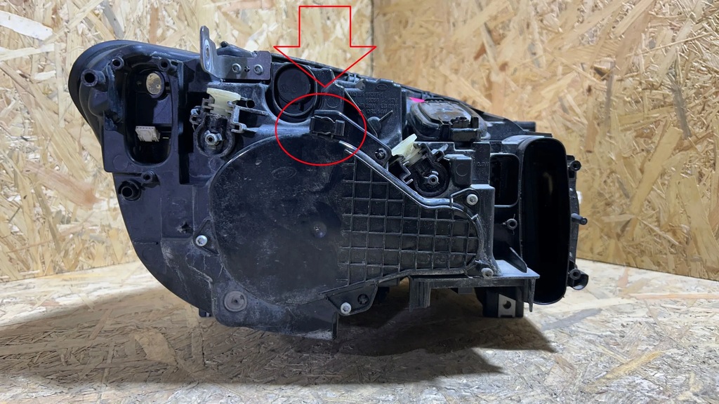 фото №12, Bmw 7 f01 f02 f03 f04 2014 лампы передние