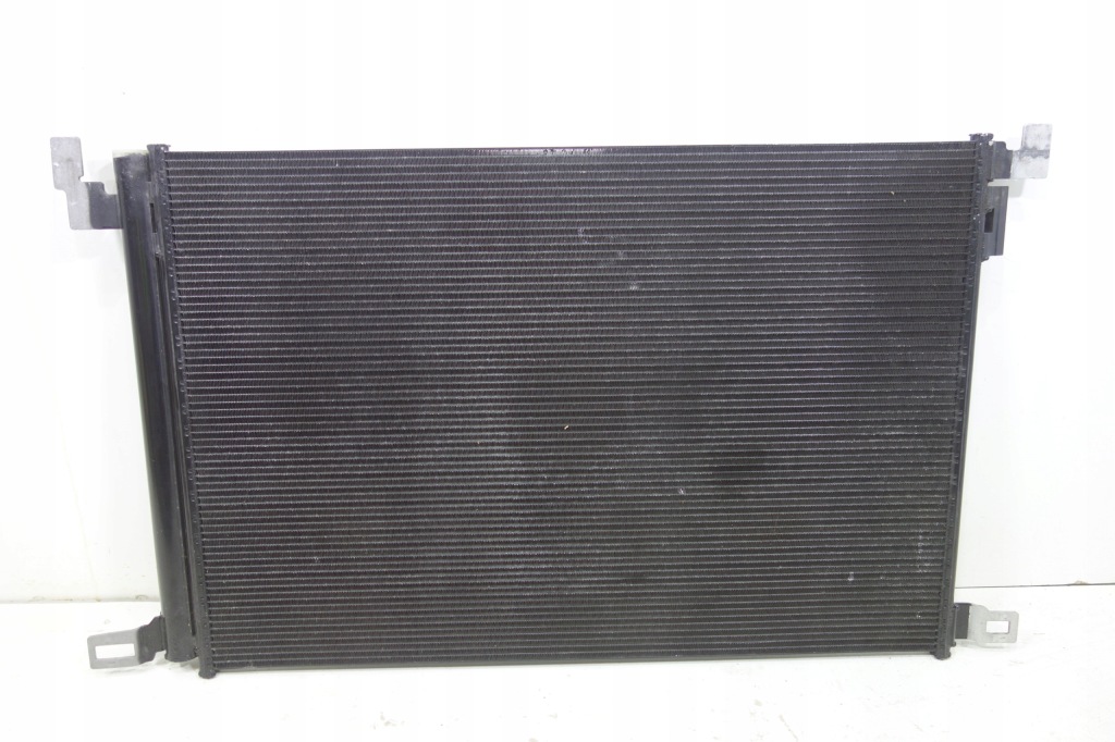 фото №1, Радиатор кондиционера audi q7 q8 4m0816411b