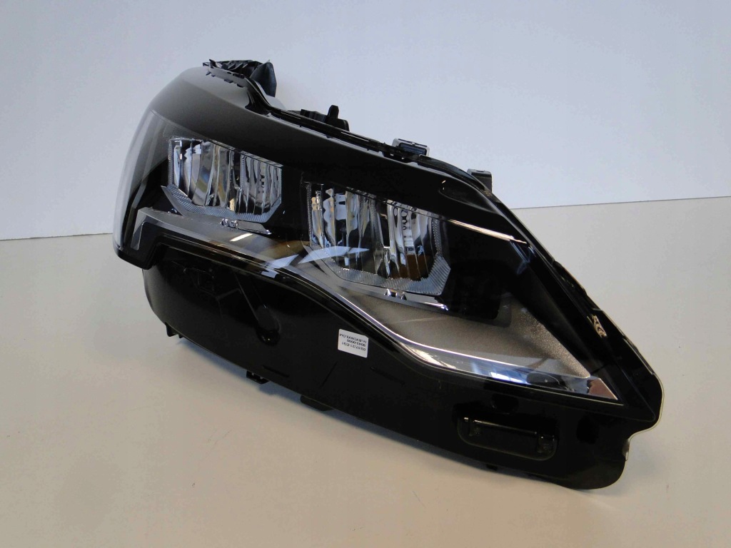 фото №5, Peugeot 3008 лампа права led технологія lift