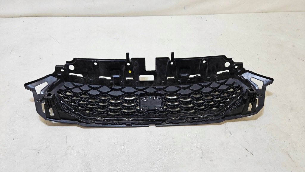 Решётка радиатора решётка радиатора решётка  радиатора seat ateca рестайлинг  575853654m с Разборки