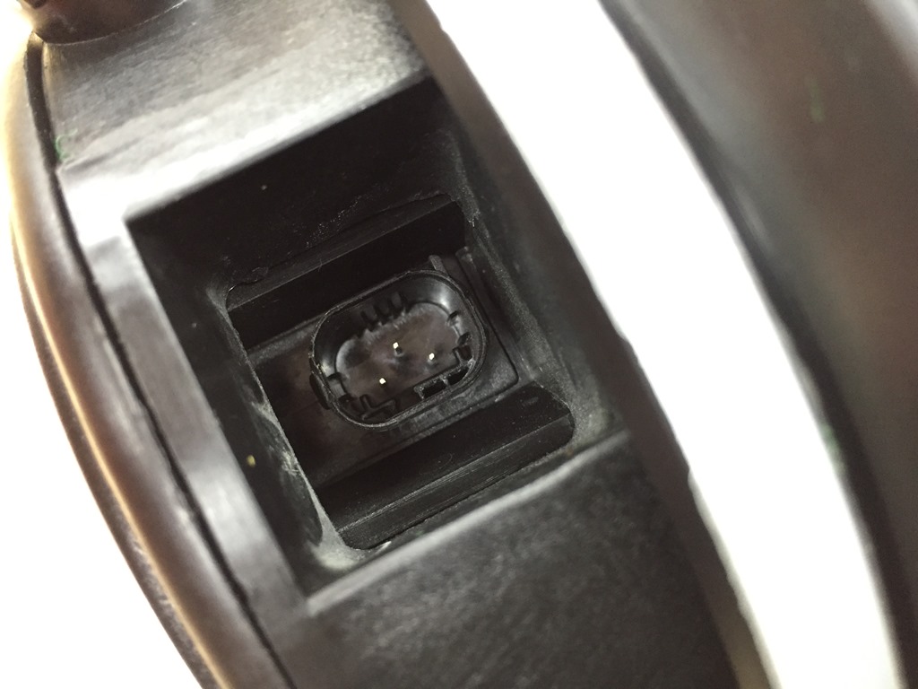 фото №12, Подушки безпеки правий лівий задня 3 pin do mercedes cls coupe w219 c219 e sedan w211