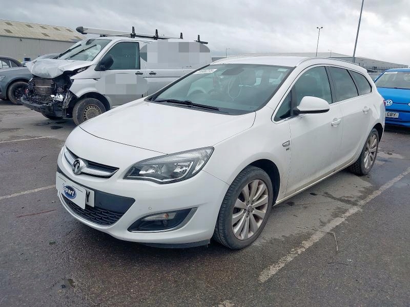 фото №1, Opel astra j iv gtc kompletny перед z40r