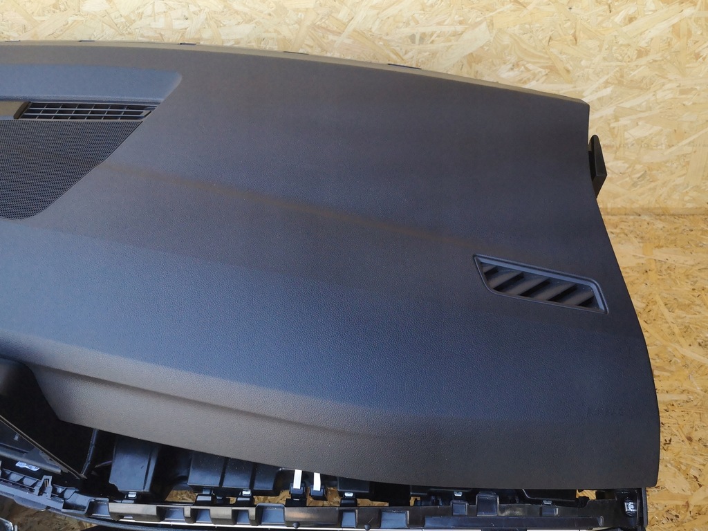 фото №12, Vw golf viii 8 приборная панель подушки безопасности ремни оригинал