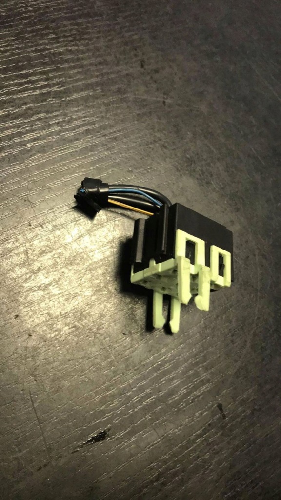 Купить Реле land rover range rover l322 1389114