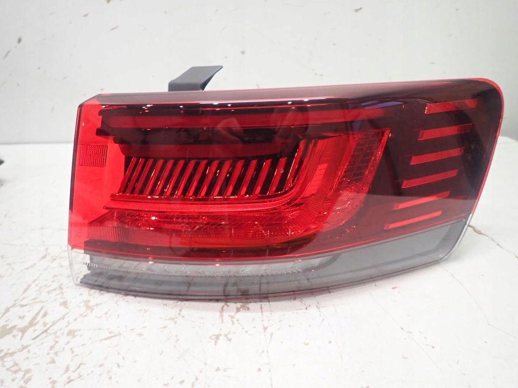 фото №2, Лампа задняя правая renault koleos ii lift 20- do крыло