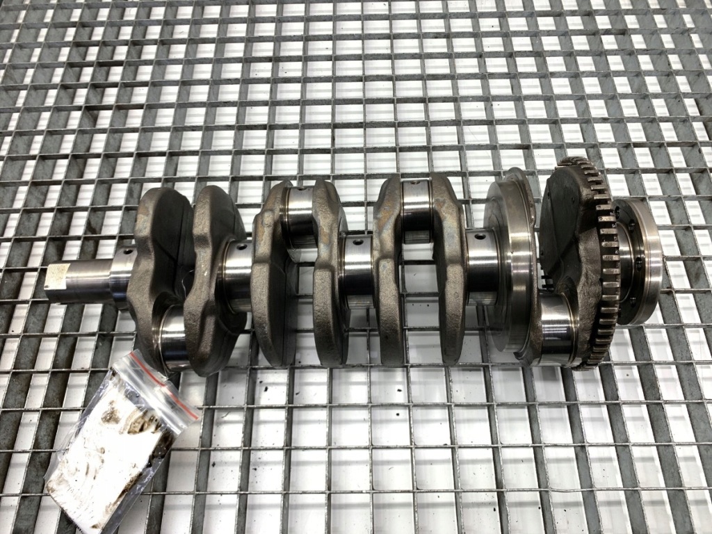 Купити Wał колінчастий renault master 3 2.3 170km 8200805625