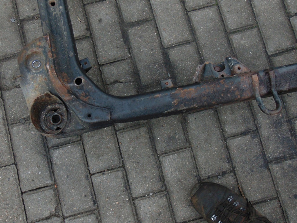 фото №10, Подрамник подрамник подрамник pod двигатель kia ceed i 2006r- 1.6crdi europa