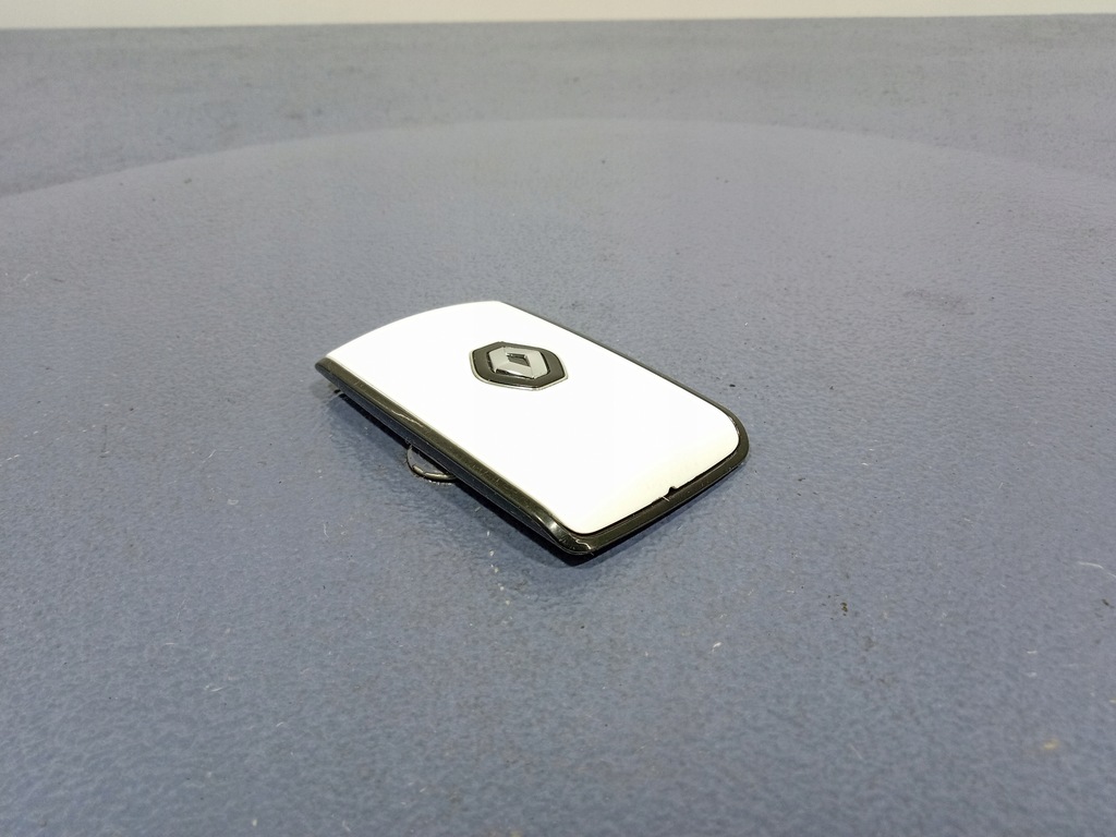 фото №4, Renault clio v 19- ключ pilot карта