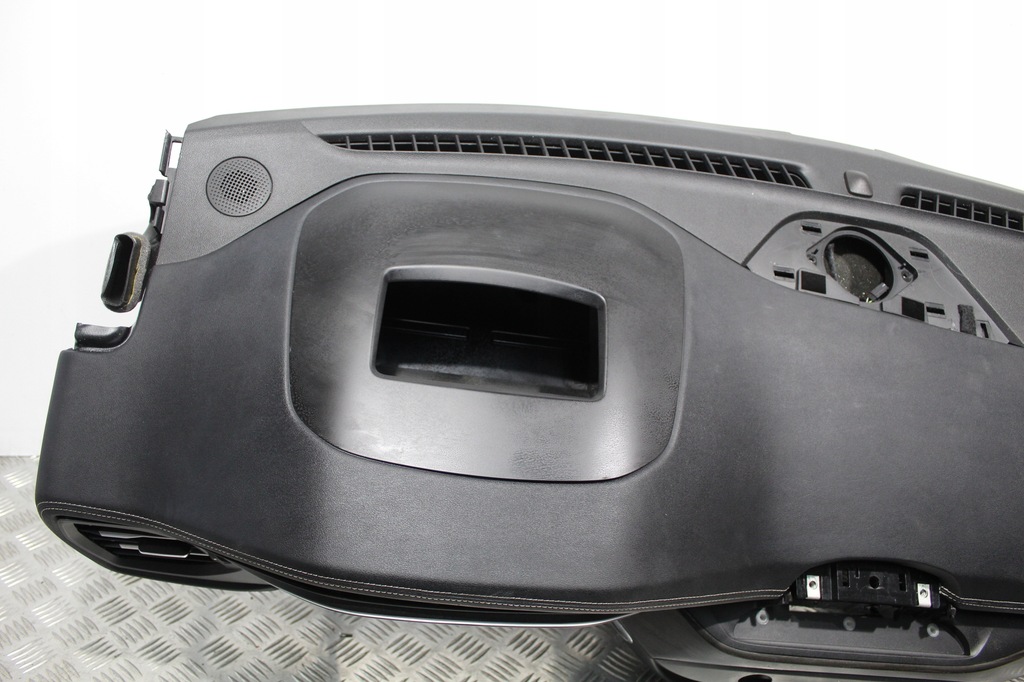 фото №8, Приборная панель консоль подушка безопасности ford focus mk4 vignale