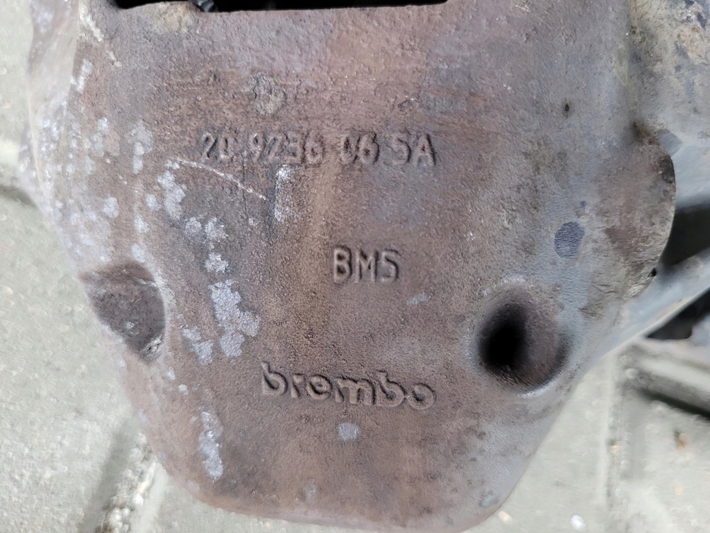 фото №6, Супорт перед передній лівий правий brembo vw touareg ii 2 7p 3.0 tdi