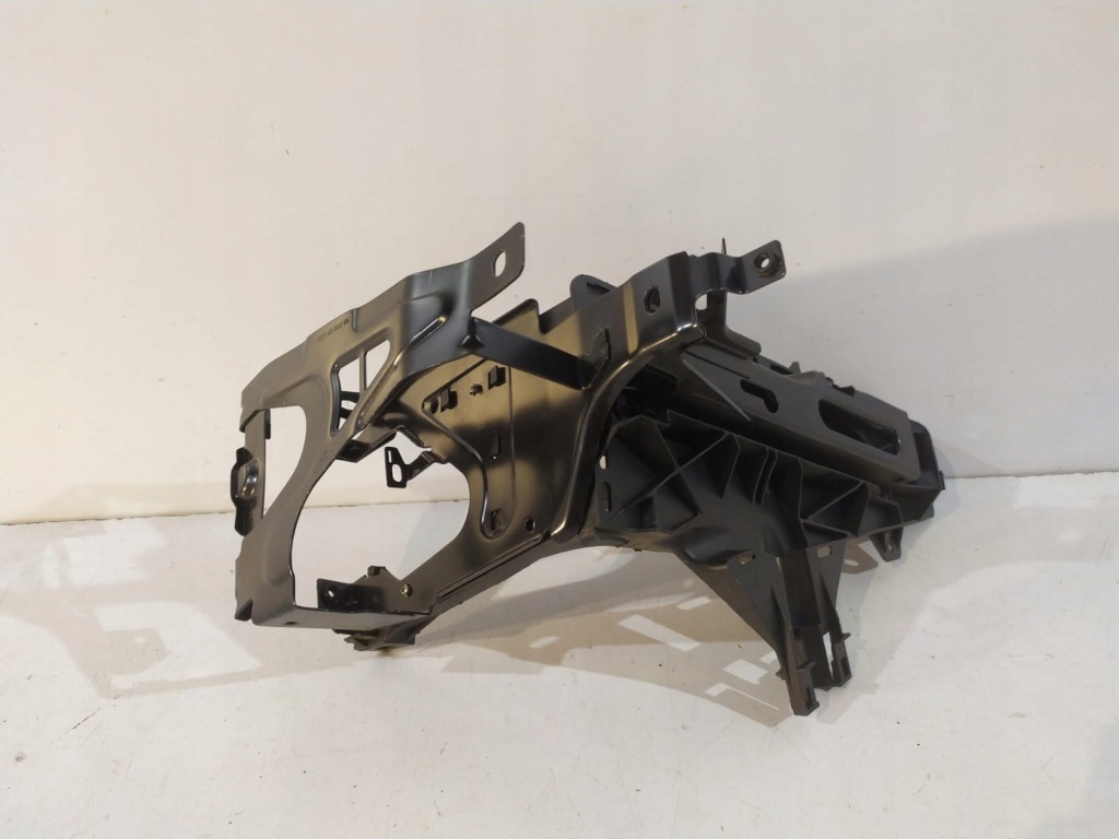 фото №2, Bmw 7 f01 / f02 кронштейн лампы / панель фары r- 14917