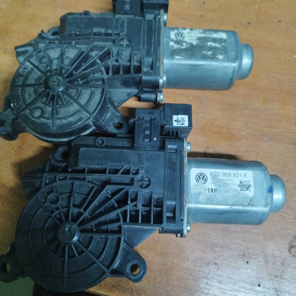 фото №1, Модуль двигатель окон vw t5 6q2959801e