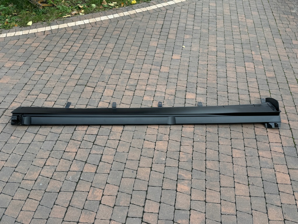 фото №1, Jaguar ipace i-pace x590 2020 2021 порог пластиковый правый накладка