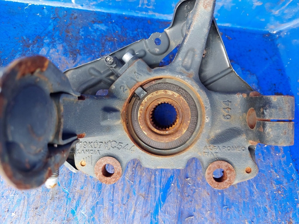 фото №1, Mcperson поворотный кулак fiat panda 3 19k07 правый