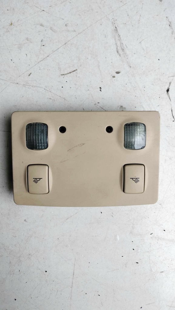 фото №1, Лампа потолочный audi a6 c5 4b0947303