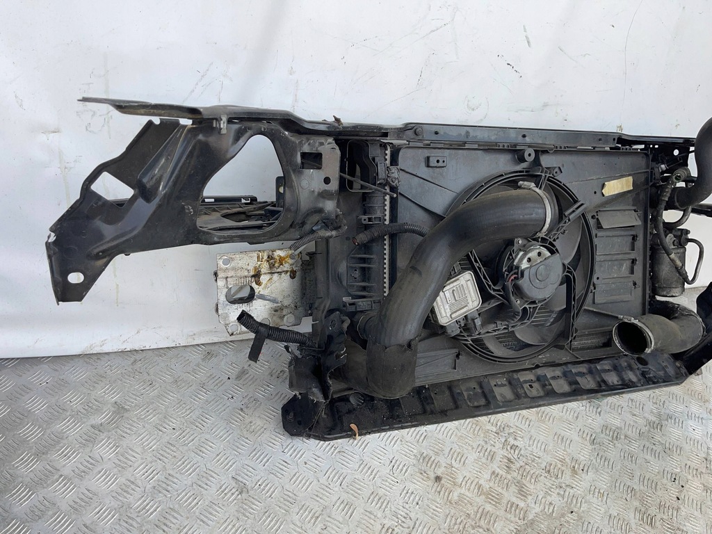 фото №10, Pas перед передний усилитель радиатор volvo xc60 1 i 08- 2.4 d. механическая коробка передач