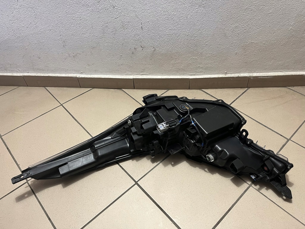 фото №15, Toyota chr c-hr lift full led лампа передня перед права 81110-f4180