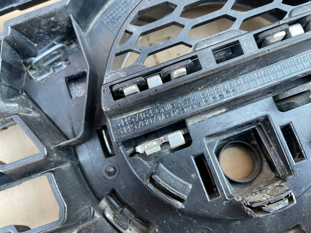 фото №10, Volvo xc60 ii r design решётка радиатора решётка радиатора 31457464