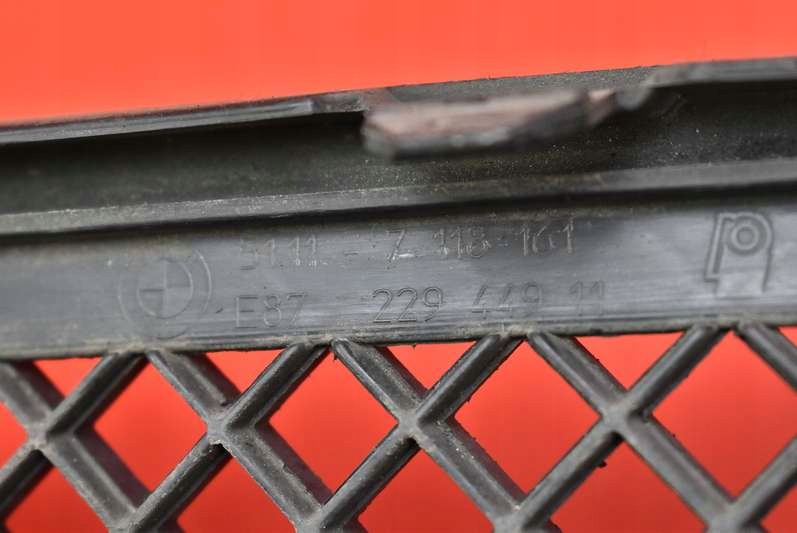 фото №11, Решётка бампера средняя 7118161 bmw e87 04-07