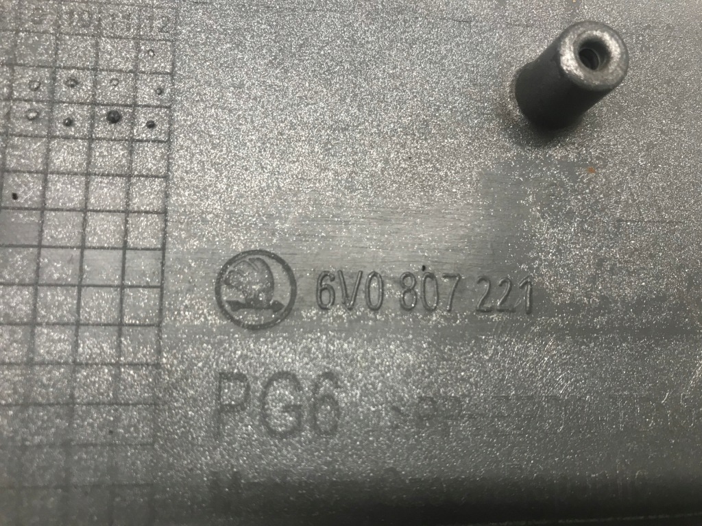 фото №8, Бампер перед передний skoda fabia 3 iii 14-18