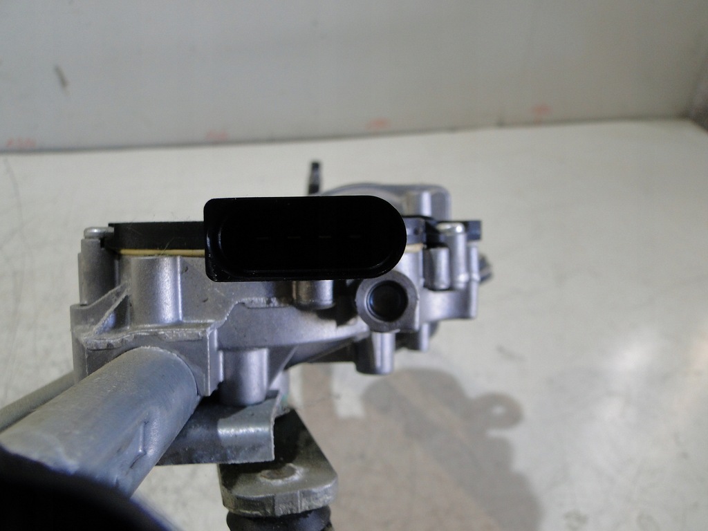 фото №7, Opel adam механизм дворник перед europa 13354342