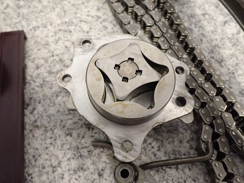 фото №9, Toyota yaris ii 1.3 2s 06-09 грм