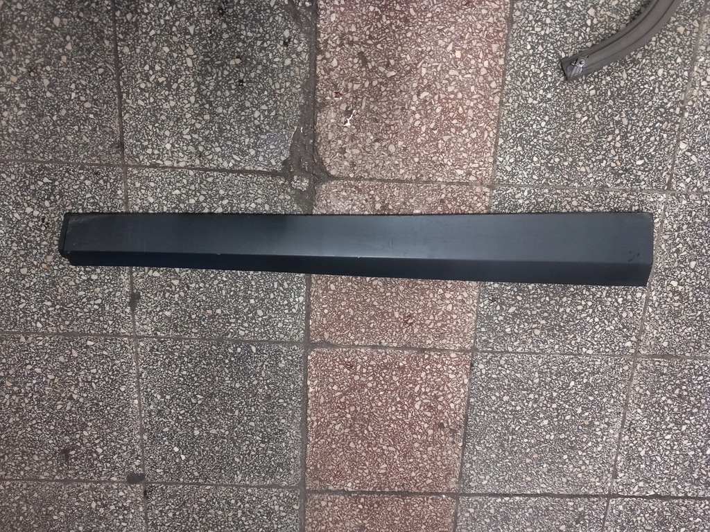 фото №1, Mazda cx-3 молдинг двері права передня d10e51ra1