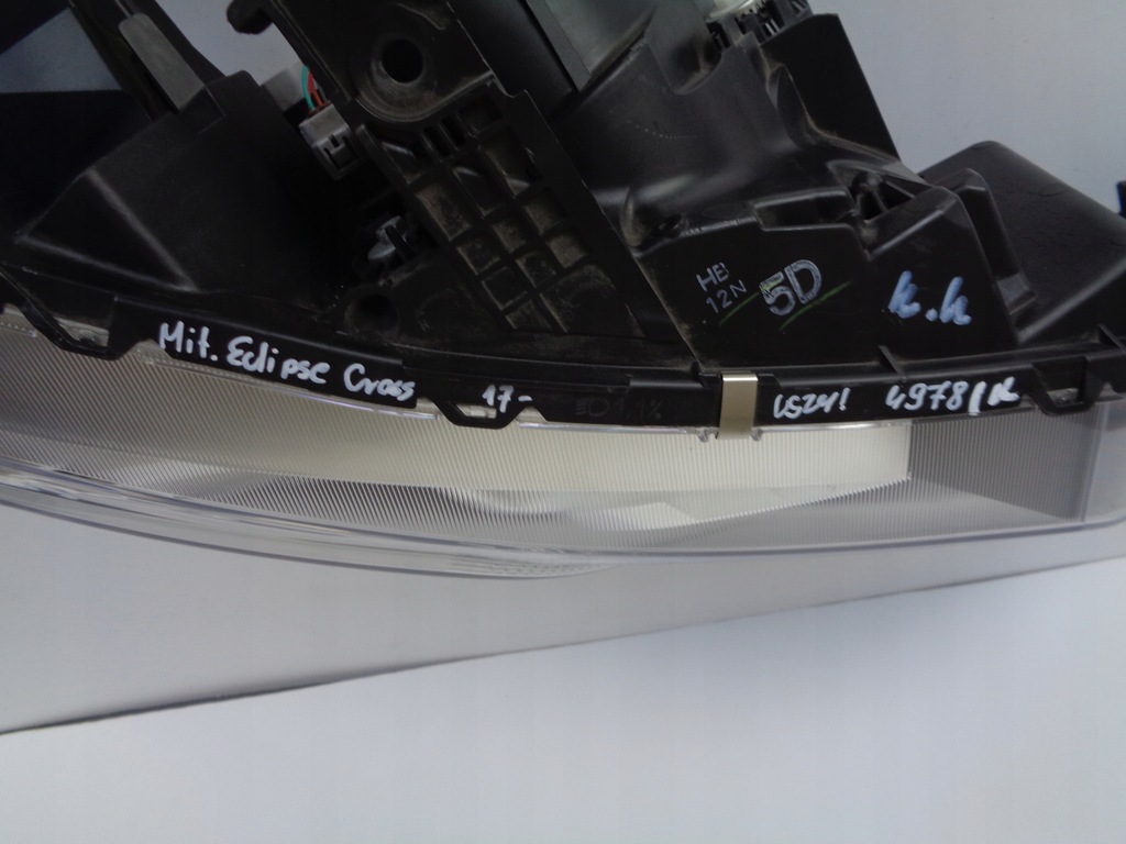 фото №10, Лампа правая фара mitsubishi eclipse cross 17- led