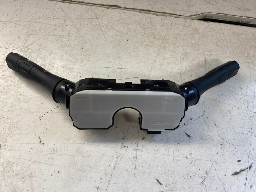 фото №9, Nissan leaf ii переключатели переключатель комбинированный