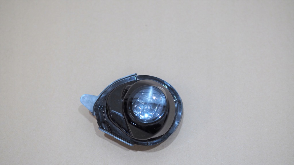 фото №1, Mazda 3 6 cx5 противотуманная фара led правый 114-65101