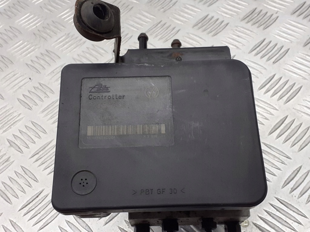 фото №1, Насос abs vw polo iv 9n 1.2 6q0614417c