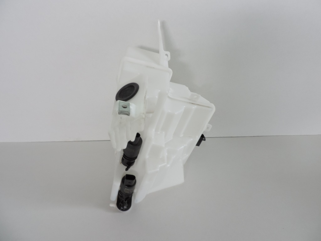 фото №1, Ford focus mk4 mk 4 2019 бак распылителя