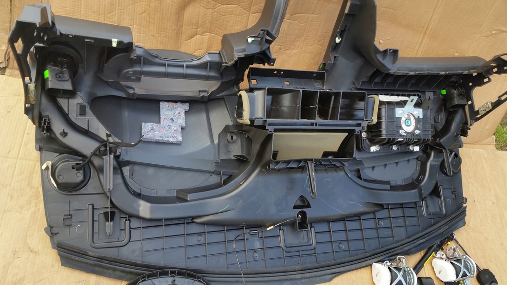 фото №9, Peugeot 5008 i консоль панель приладів подушка безпеки ремені