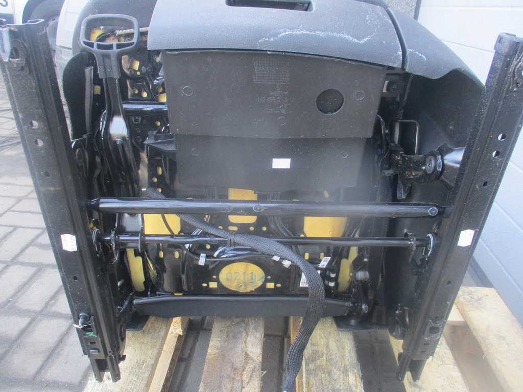 фото №11, Сидіння лівий перед vw tiguan i